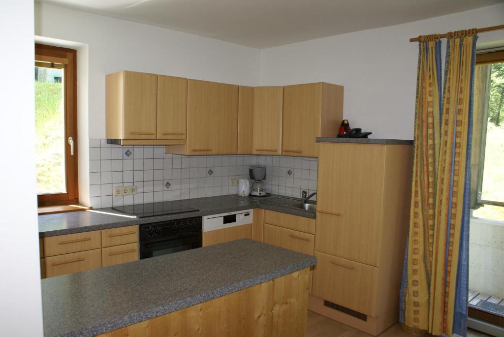 Apartamento Haus Im Turm Bad Kleinkirchheim Habitación foto